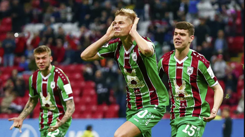 «Рубин» поздравил с выходом в ЛЧ Мартыновича, не упомянув Сорокина. Егор отреагировал