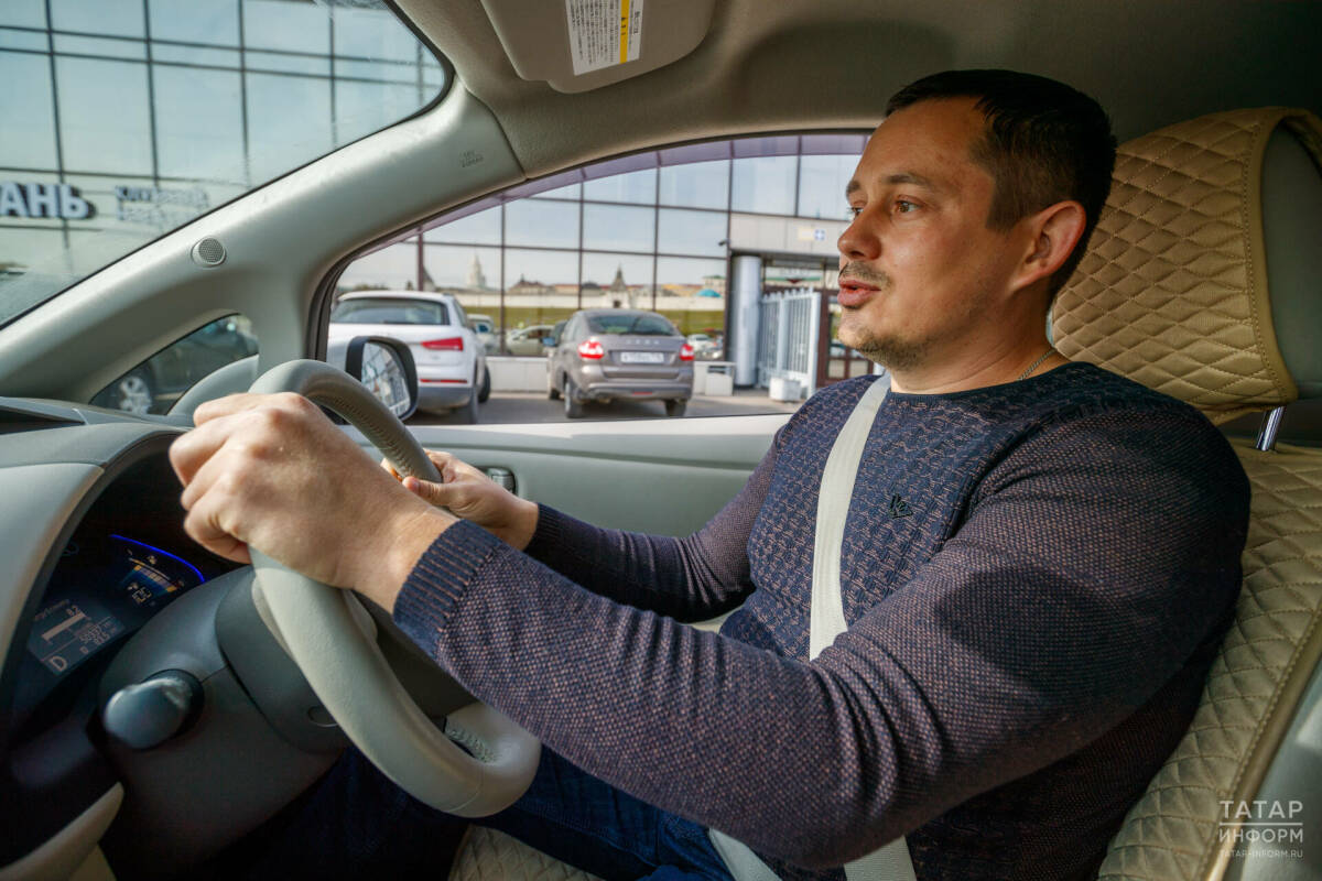 Автоэксперт Попов объяснил, как правильно прогревать двигатель машины