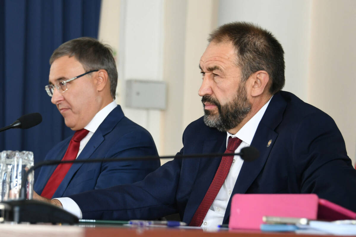 Песошин и Фальков представили коллективу КНИТУ-КАИ нового ректора