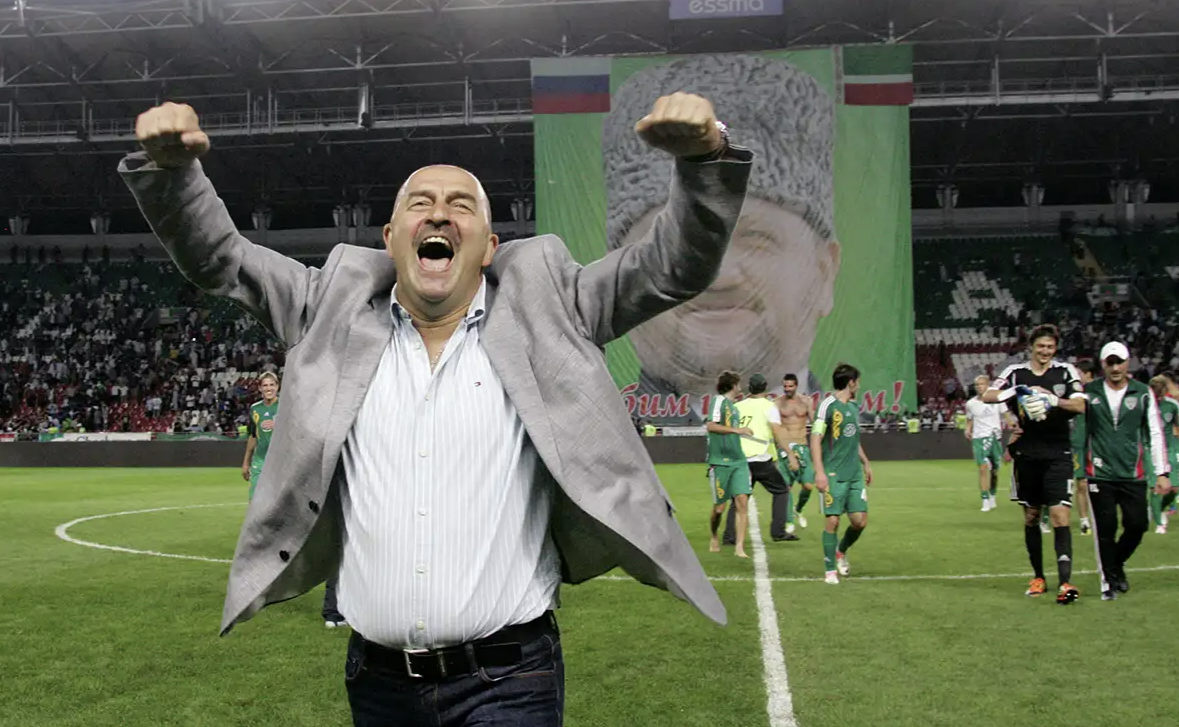 Станислав Черчесов официально стал главным тренером «Ахмата»