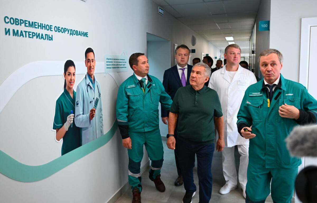 Минниханов в Нижнекамске: медицина, образование и новые проекты для горожан
