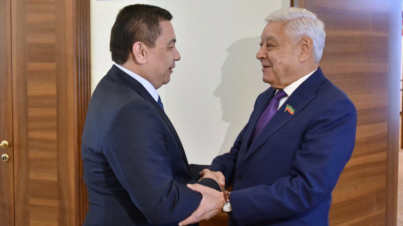 Фарид Мухаметшин поздравил с Днем независимости республики народ Узбекистана