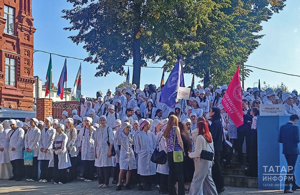 «Первый важный шаг вы уже сделали»: как Минниханов напутствовал студентов КГМУ