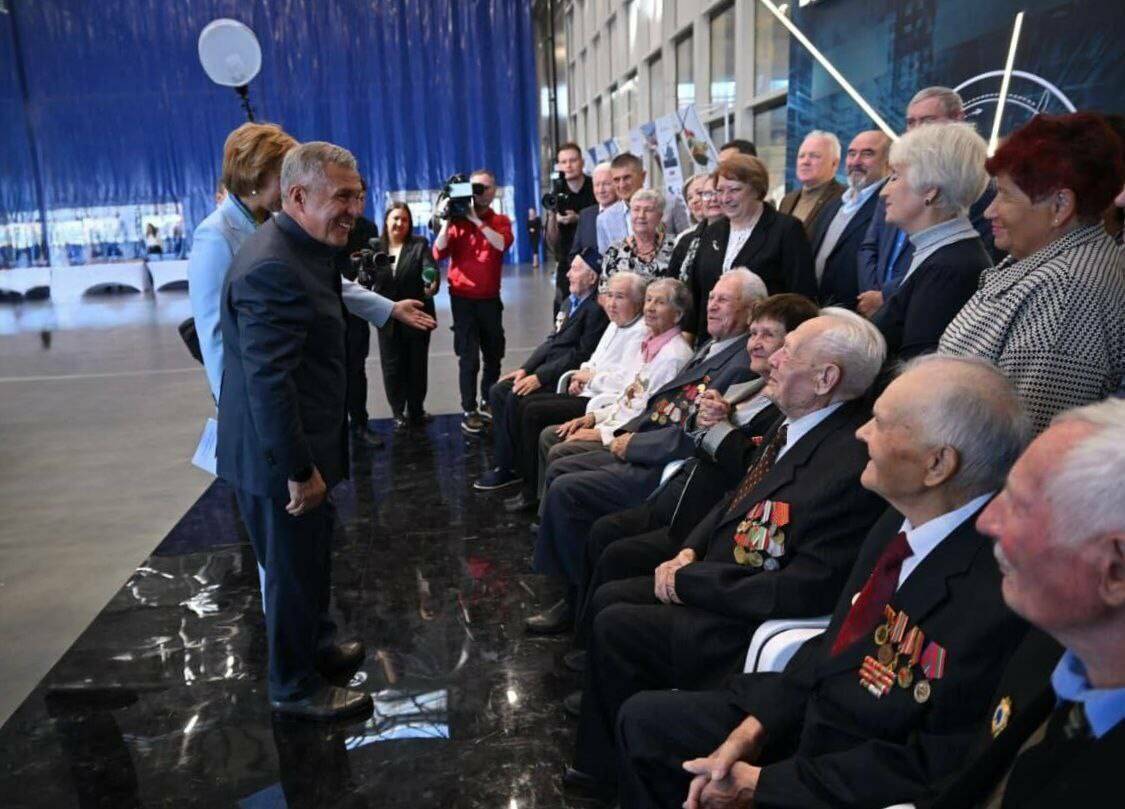 Минниханов: КВЗ стал гордостью не только Татарстана, но и всей России