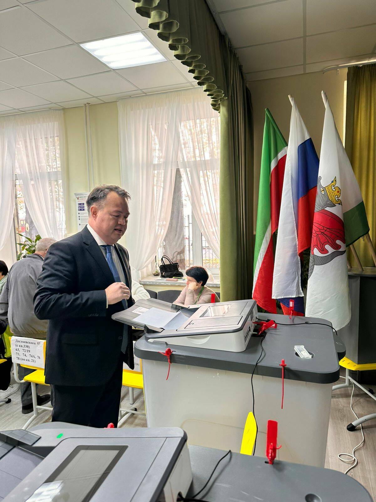 Врио министра здравоохранения РТ Альмир Абашев проголосовал на выборах