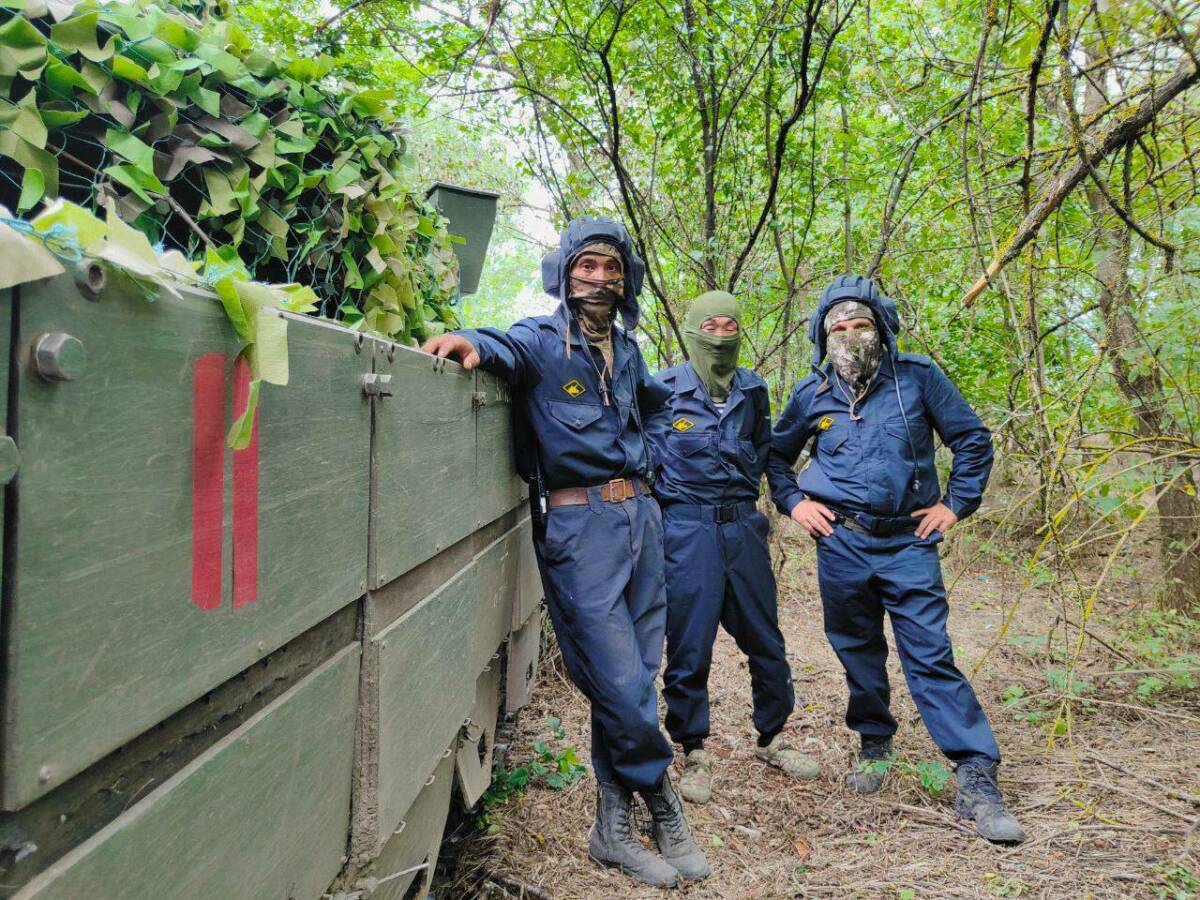 Расим Баксиков поздравил военнослужащих с Днем танкиста