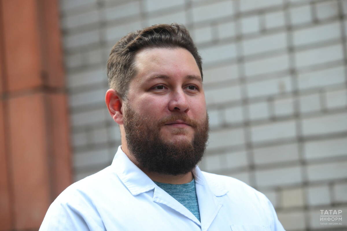 Врач о разговорах во сне: «Спящий может отвечать на вопросы, но ответы будут случайными»