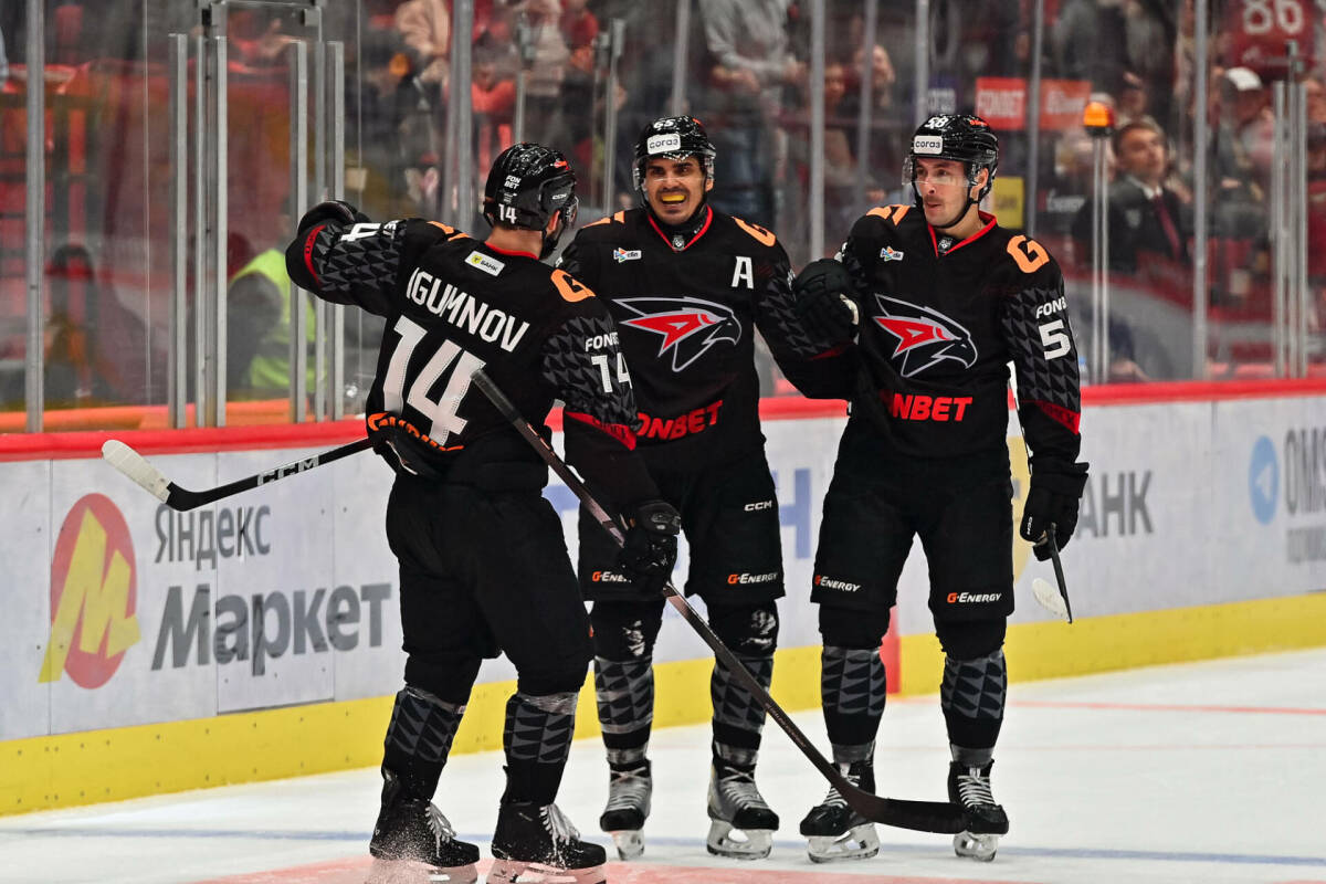 Нападающий «Авангарда» Наиль Якупов выбыл на 1,5 месяца из-за травмы