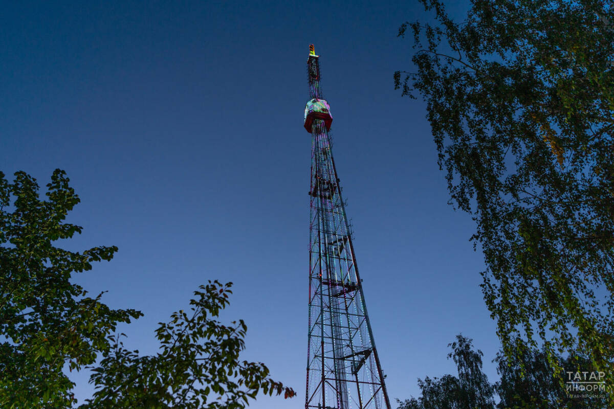 Казанская телебашня включает тематическую подсветку в честь Kazan Digital Week