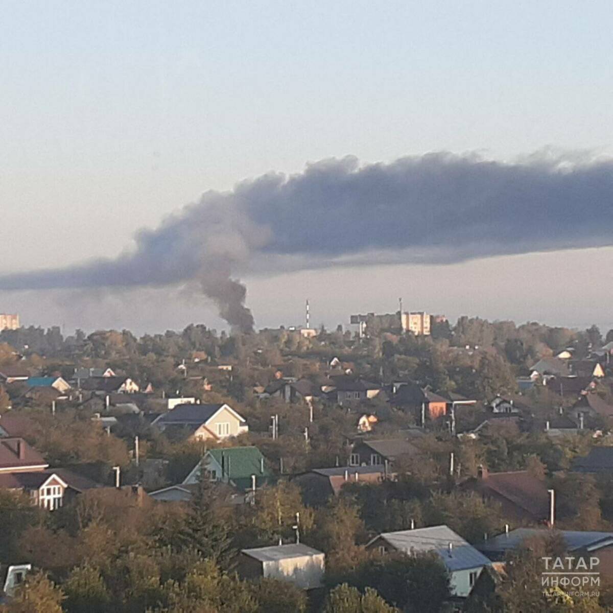 На Жилплощадке в Казани загорелся автобус