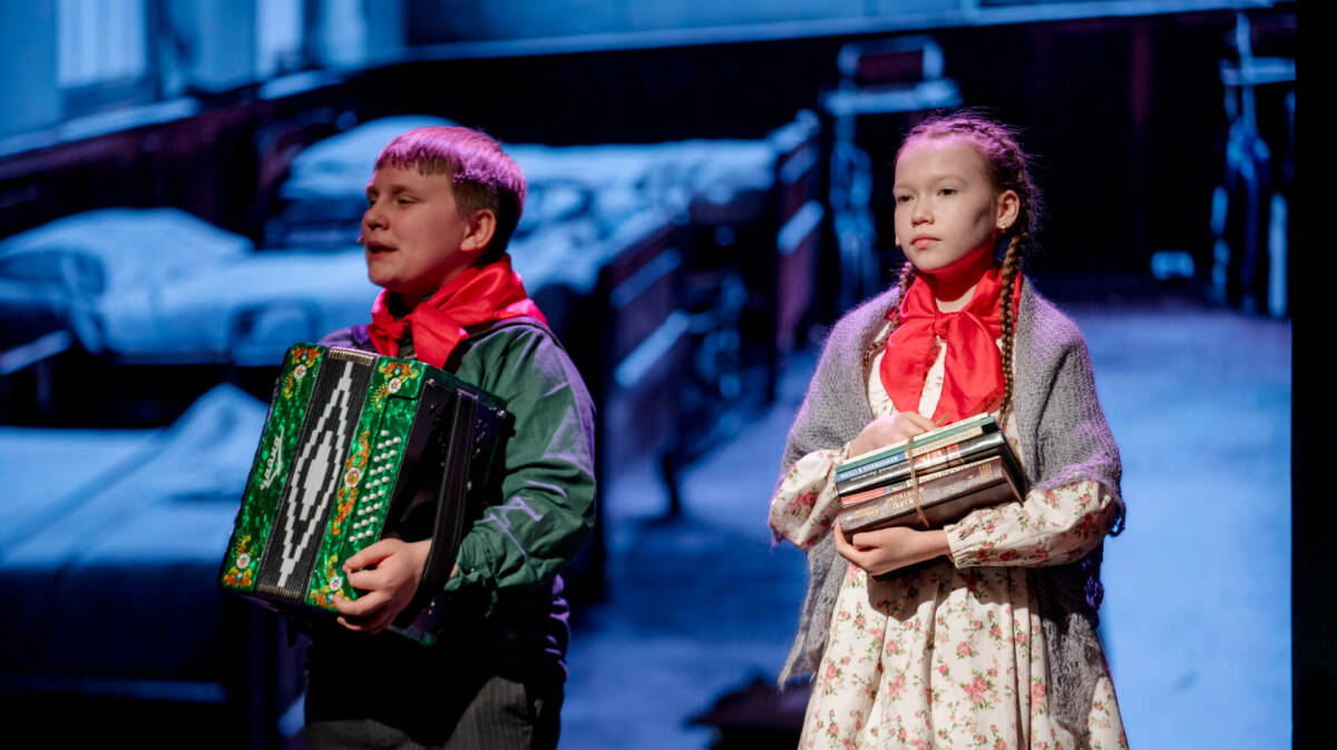 Театр «Созвездие-Йолдызлык» отправляется в районы Татарстана с проектом «Дороги Победы»