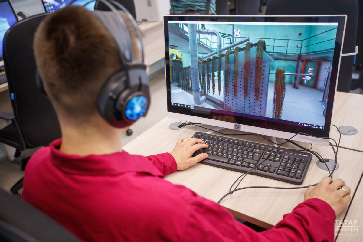 Татарстану выделят почти 680 млн рублей на обучение работников ОПК и службу занятости