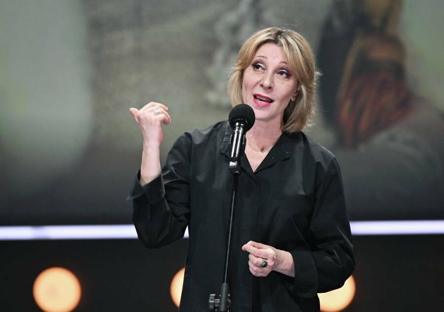 Народная артистка России представит в Менделеевске спектакль Вахтанговского театра