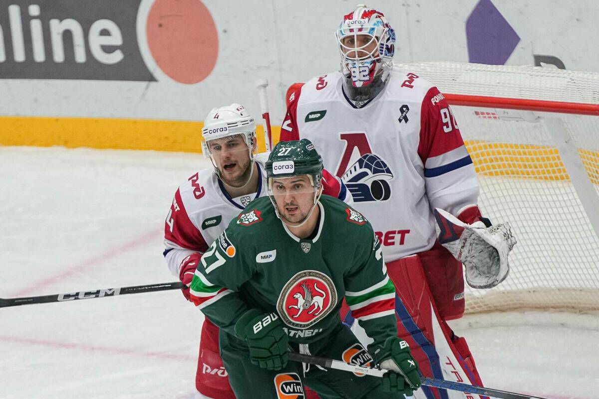 Экс-игрок «Ак Барса» Кирилл Петров перешел в «Челны»