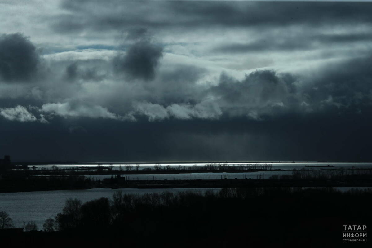 Атмосферный фронт принесет в Татарстан сильное похолодание на смену летней жаре