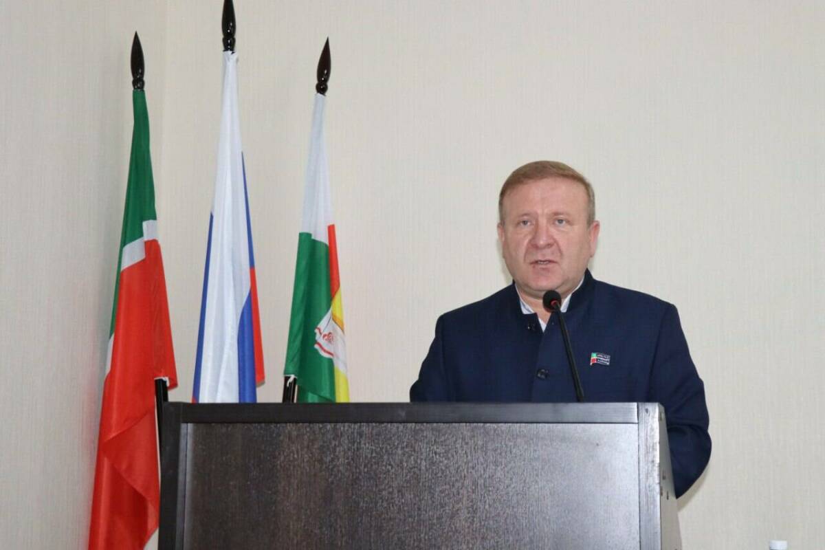 Марат Гафаров вновь возглавил Дрожжановский район