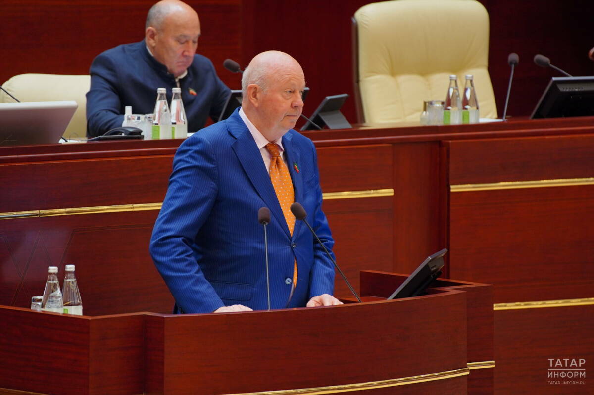 В Татарстане учащиеся-сироты смогут получать бесплатную юрпомощь до 23 лет