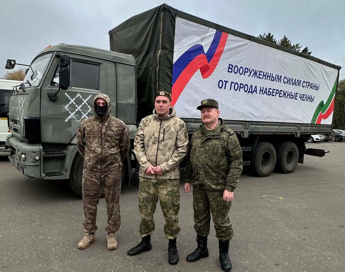 «Мы никогда не были так едины, как сегодня»: мэр Челнов передаст гумпомощь бойцам СВО