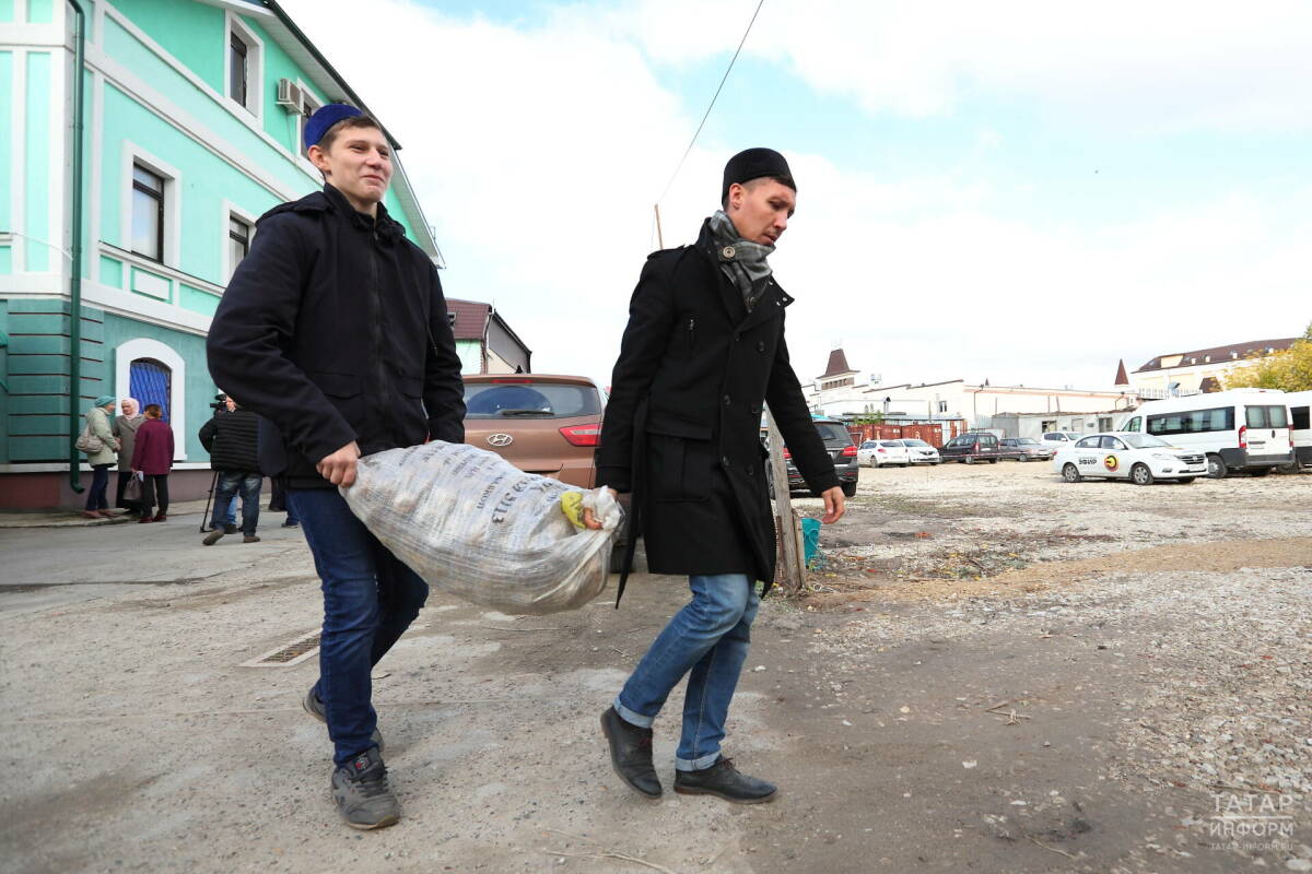 Сбор гушр-садаки для малоимущих стартовал в Татарстане