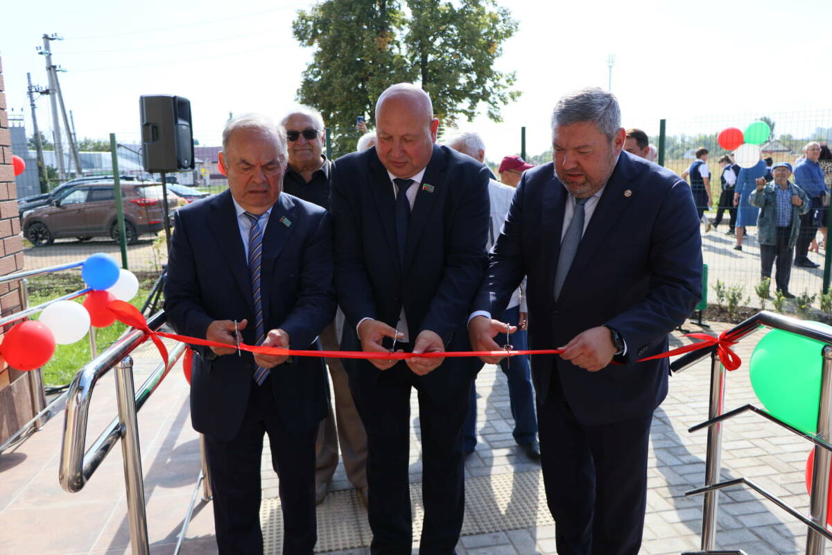 В Нижнем Услоне открылось новое здание администрации