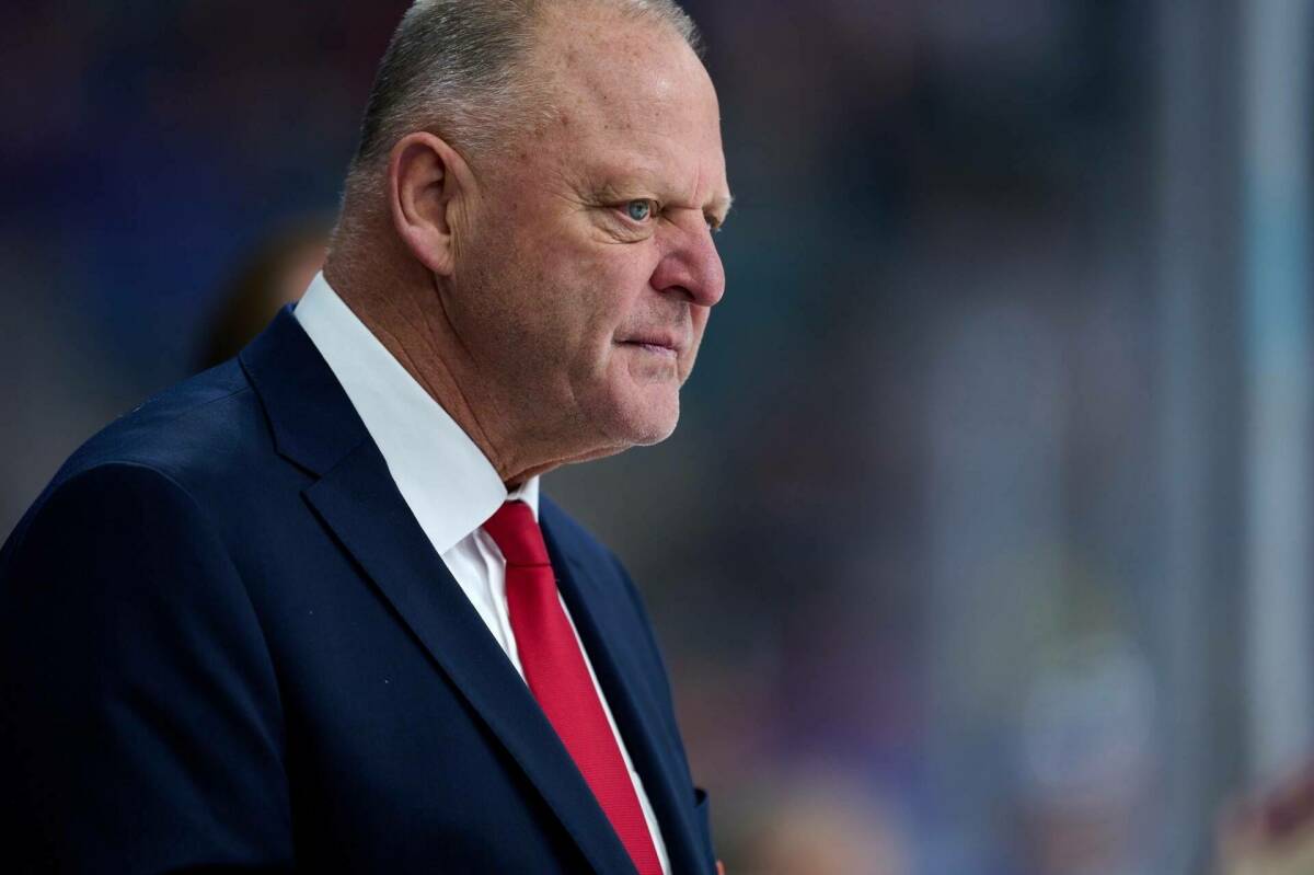 Спектакль окончен - в «Шанхае» расстались с именитым тренером НХЛ Галланом