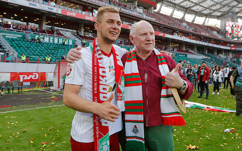 Последний контракт и вопрос лояльности. Почему версии «Локомотива» и Баринова расходятся