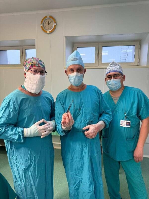 Врачи РКБ вытащили смертельно опасный осколок из печени бойца СВО