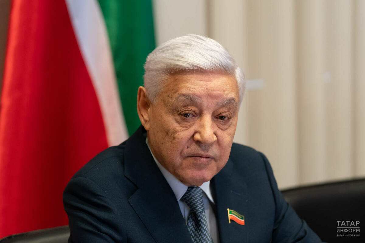 Мухаметшин в 2025-м стал вторым в медиарейтинге среди глав региональных парламентов ПФО