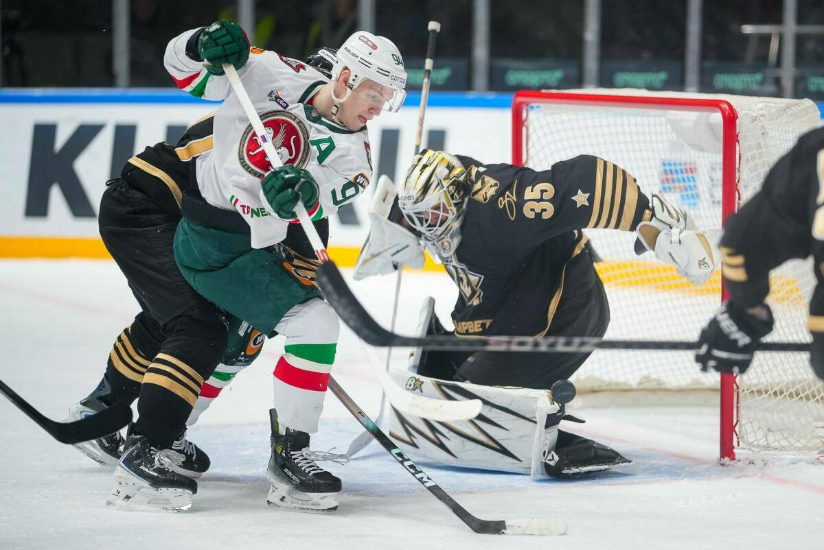 Семенов — лучший игрок прошедшего дня в КХЛ