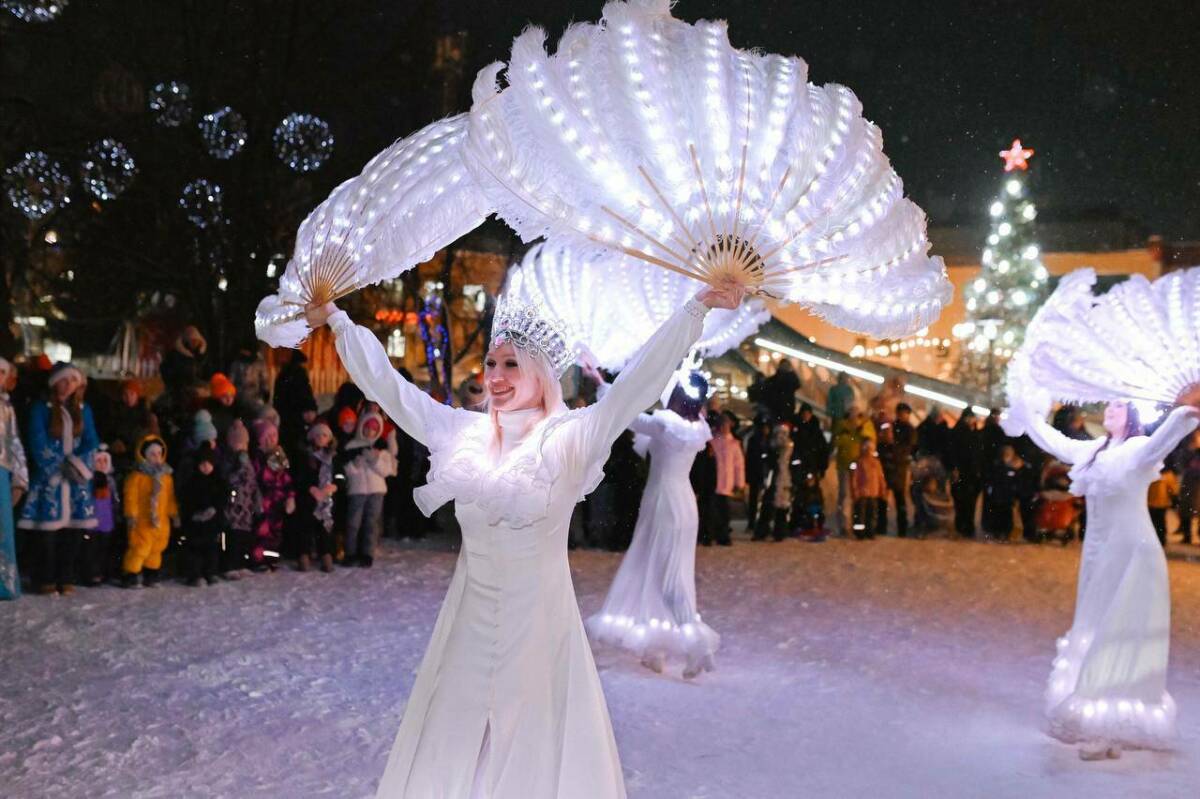 Шоу-балет, сказочные герои и домашний плов: в Менделеевске прошел гастрофест