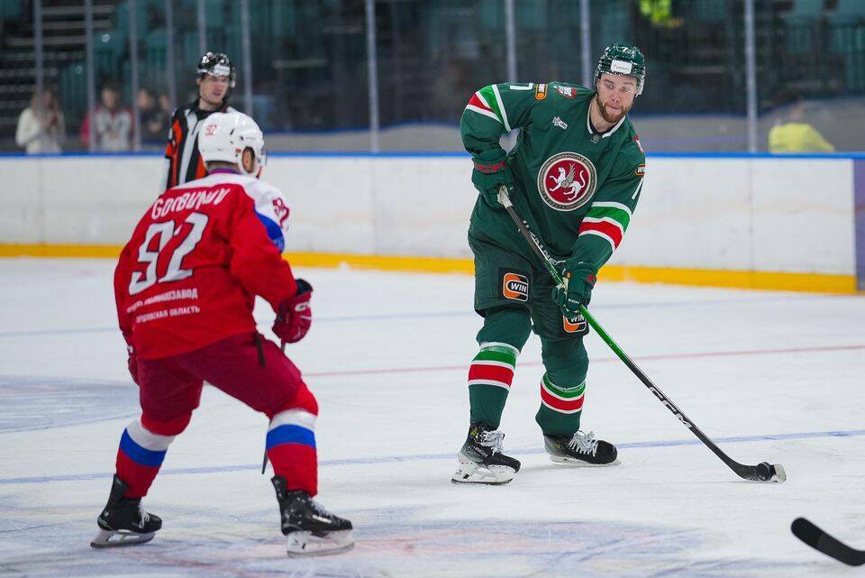 «Ак Барс» включил защитника Фальковского в список травмированных