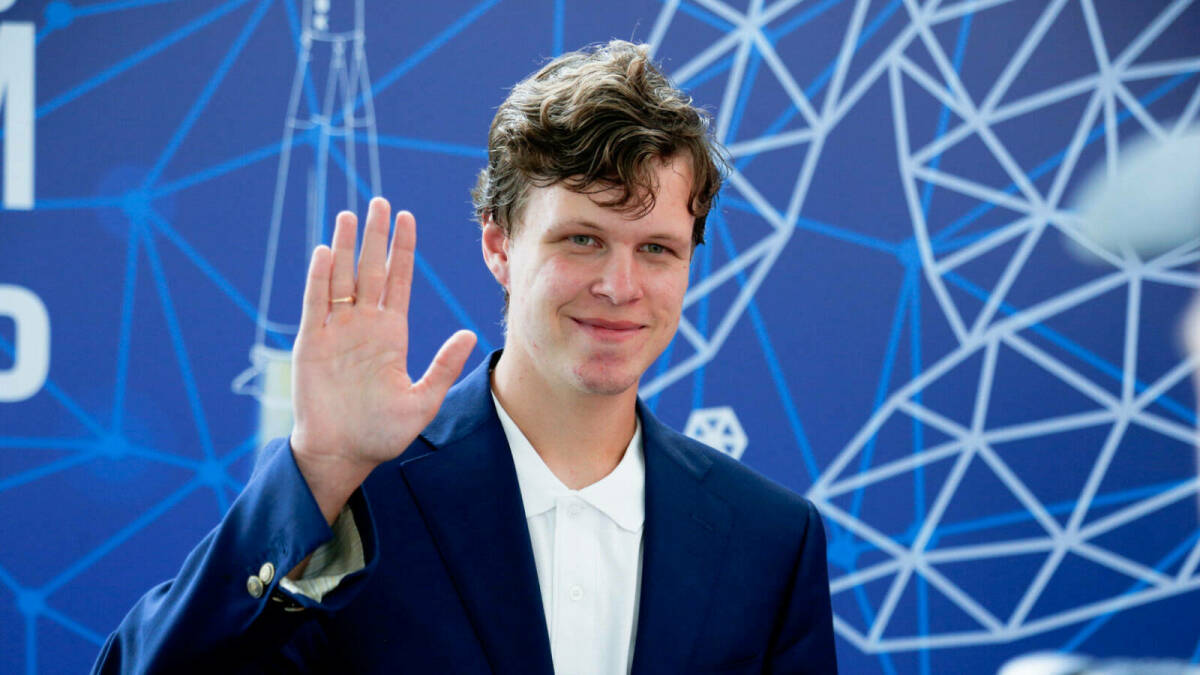 Чемпион мира по шахматам Артемьев: Очень сложно выступать в Европе сейчас