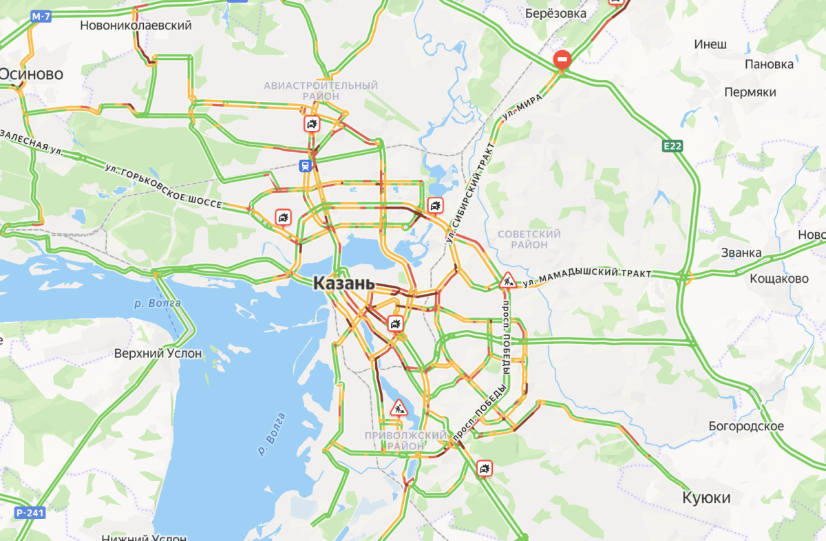 Казань парализовали 9-балльные пробки из-за снегопада