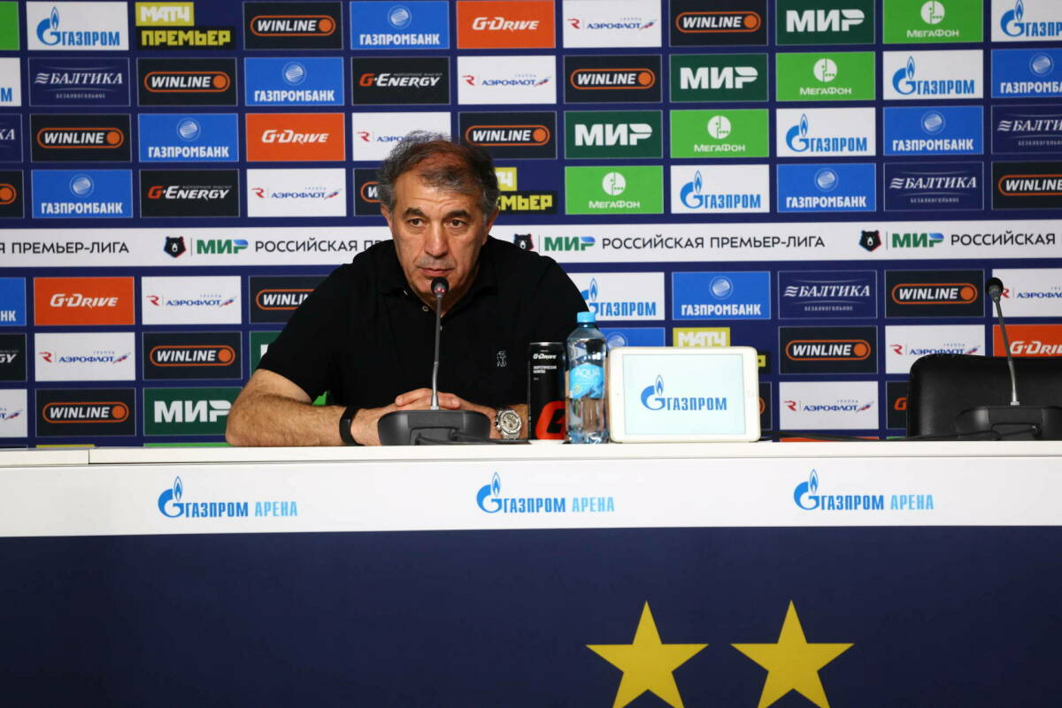 Медведев об отставке Рахимова: Руководство Татарстана привыкло к серьезным победам