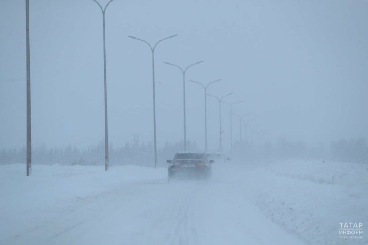 Из-за непогоды в РТ ограничили движение по трассам Казань – Оренбург и Казань – Ульяновск