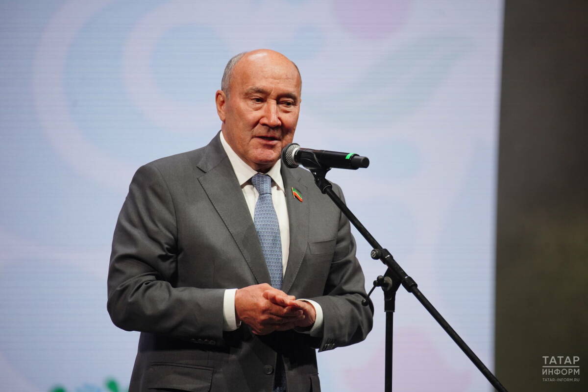 Ахметов: Из-за цен ущерб по молоку превысил объем поддержки сельского хозяйства