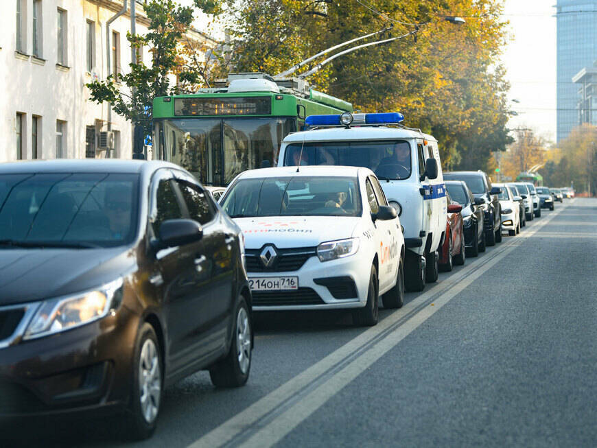 В центре Казани поэтапно ограничат движение по двум улицам