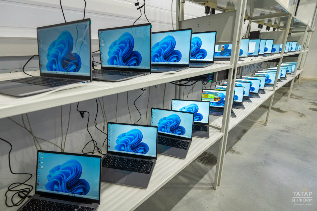 Минпромторг России установил ставки техсбора на смартфоны и ноутбуки