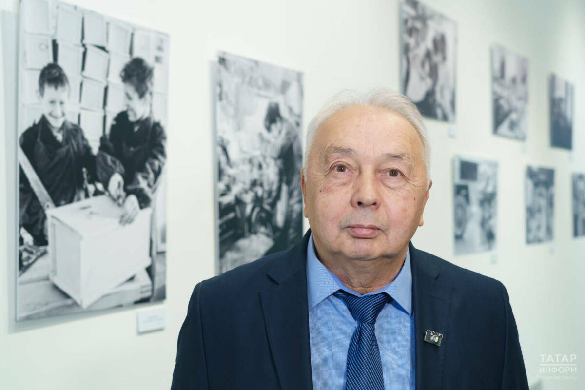 В Казани открылась фотовыставка Рамиля Гали «Доблесть ратная и трудовая»