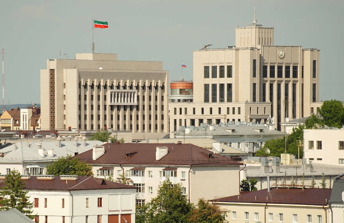 В парламенте Татарстана началось обсуждение республиканского законопроекта о бюджете на предстоящий трехлетний период. Документ направлен на рассмотрение в комитеты Государственного Совета РТ. «Татар-информ» изучил планируемые статьи доходов и расходов основного финансового закона.