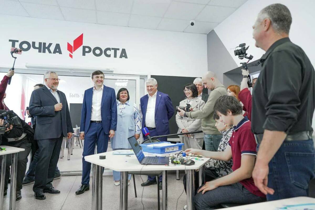 Кравцов: «В кружках и секциях растет число программ по IT и робототехнике»
