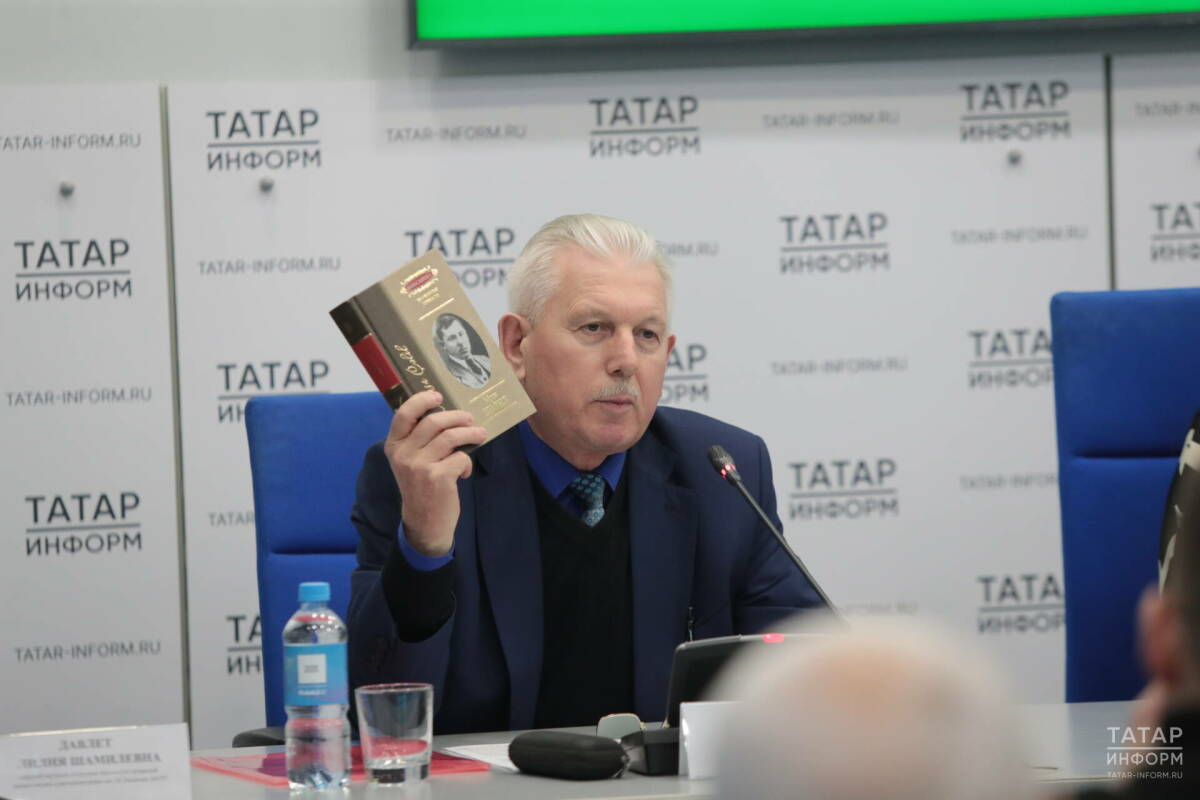 Институт татарской энциклопедии представил два издания к юбилею Мусы Джалиля