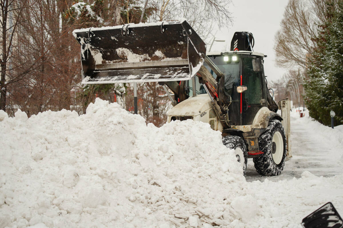 С улиц Казани за день вывезли 11,6 тыс. тонн снега