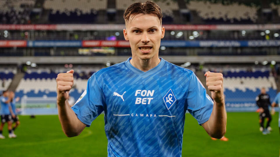 СМИ: «Рубин» ведет переговоры с «Крыльями Советов» о трансфере Ивана Олейникова