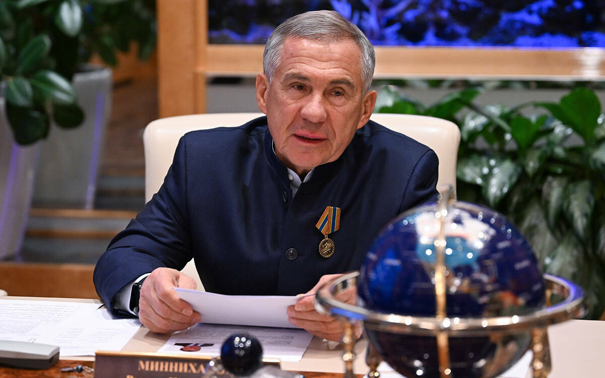 Минниханов поздравил ветеранов Афганистана с 37-й годовщиной вывода войск