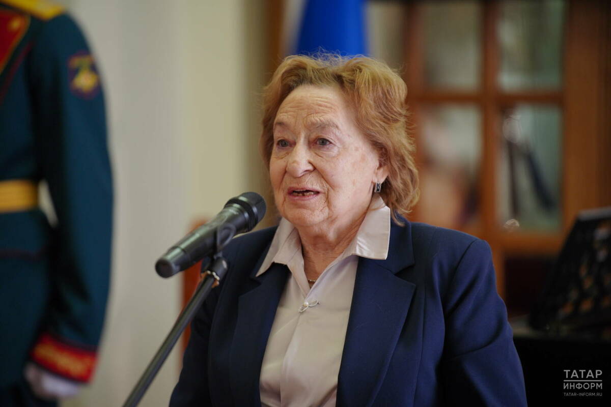 Чулпан Җәлилова: «Моабит дәфтәрләре»нең туган якка кайтуы зур могҗиза булган иде