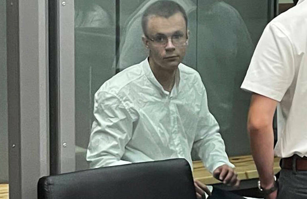 В редакцию «Татар-информа» обратился обвиняемый в смертельной аварии Дмитрий Кузнецов. Через своего адвоката он передал обращение из СИЗО. Он просит прощения у близких погибшей. Пострадавшая сторона извинения принимает, но настаивает на наказании виновника.