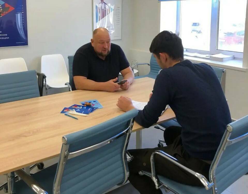 «Важно помочь найти свое место в мирной жизни»: как в Нурлате помогают ветеранам СВО