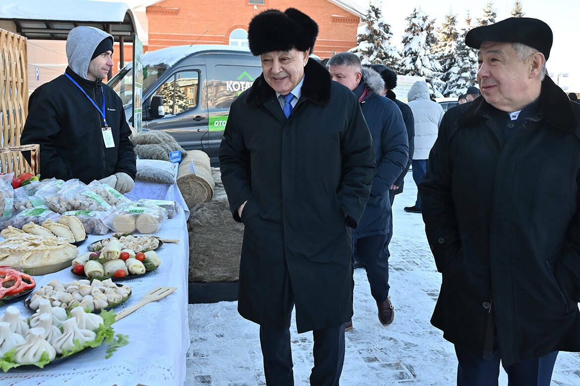 Сабинский район делает ставку на молодежь, сельское хозяйство и новые производства. Сегодня на итоговой сессии райсовета говорили о развитии экономики, кадровых вызовах и мерах, которые должны сделать село привлекательным не только для жизни, но и для бизнеса. Подробнее – в материале «Татар-информа».