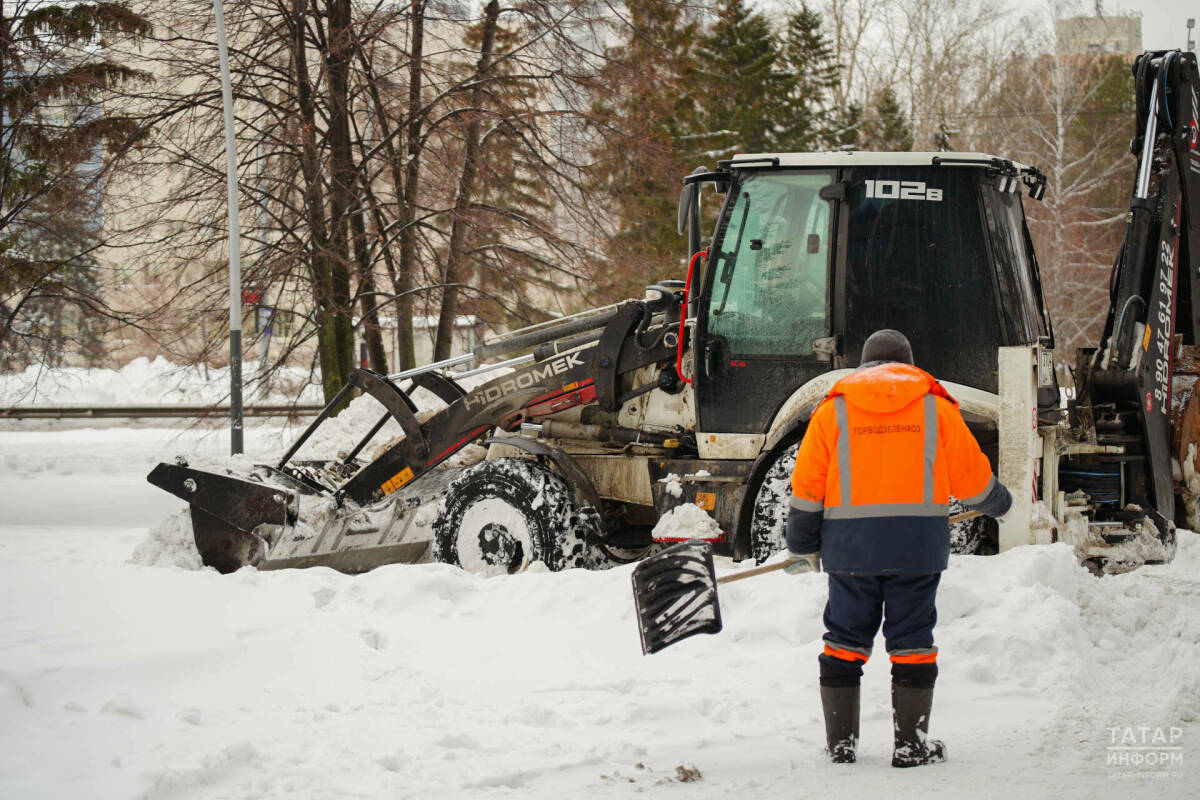 Казан урамнарыннан узган тәүлектә 30,9 мең тонна кар чыгарылган